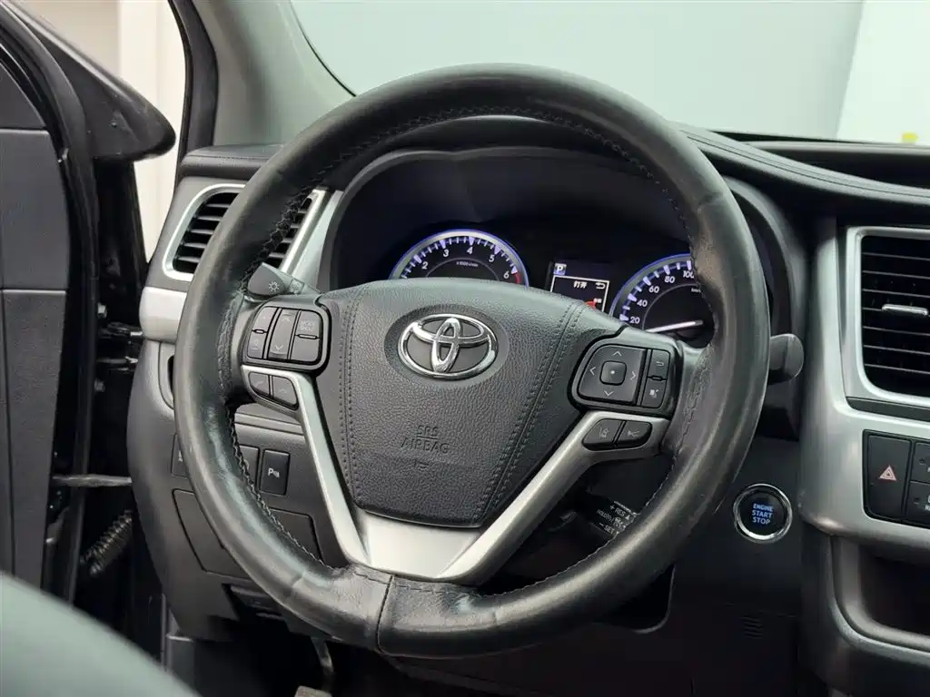 Toyota Highlander 2018 2.0T 4WD Luxury 7-seater China VI фото 12