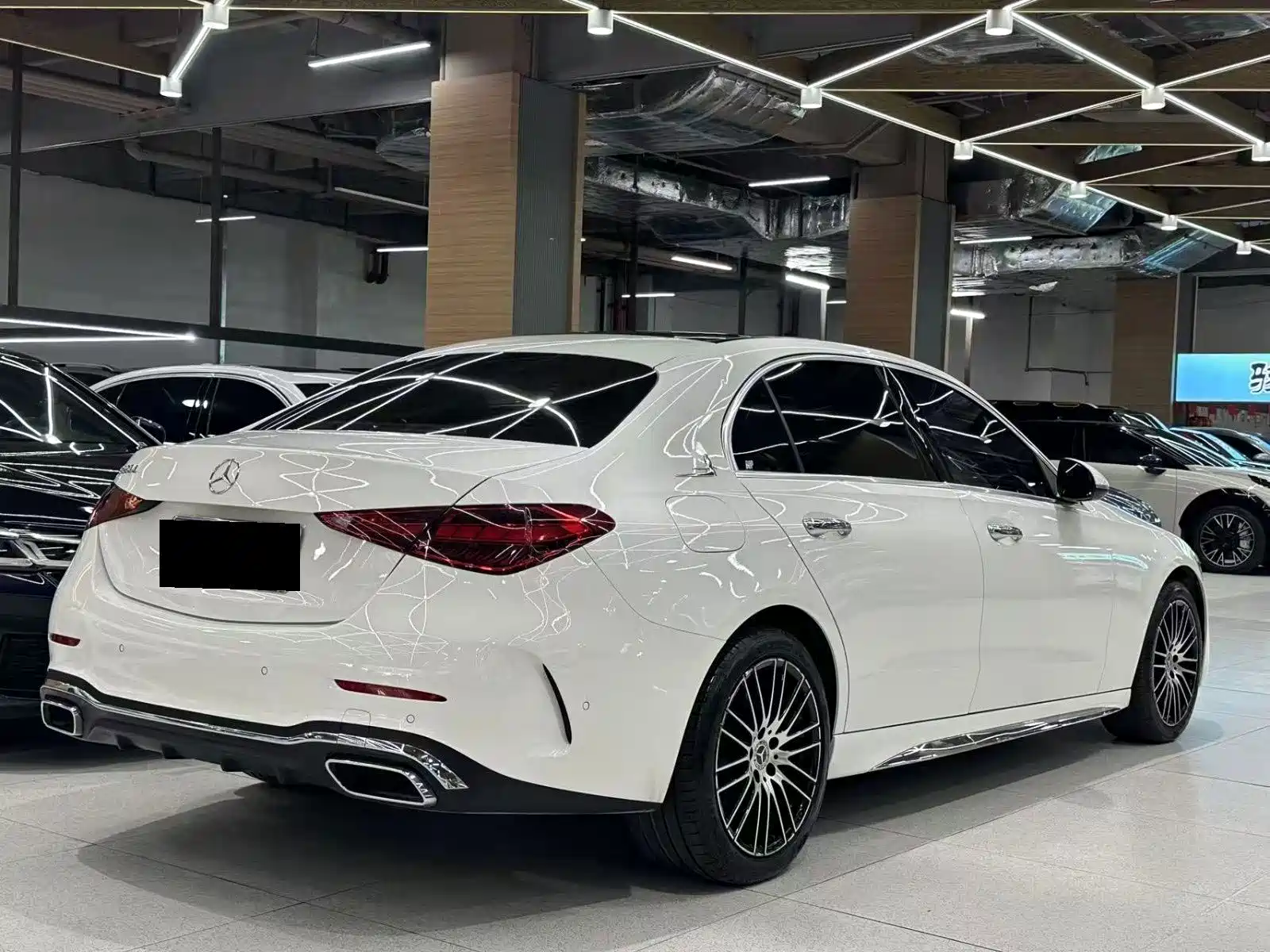 Фото 5 - Mercedes-Benz C-Class
