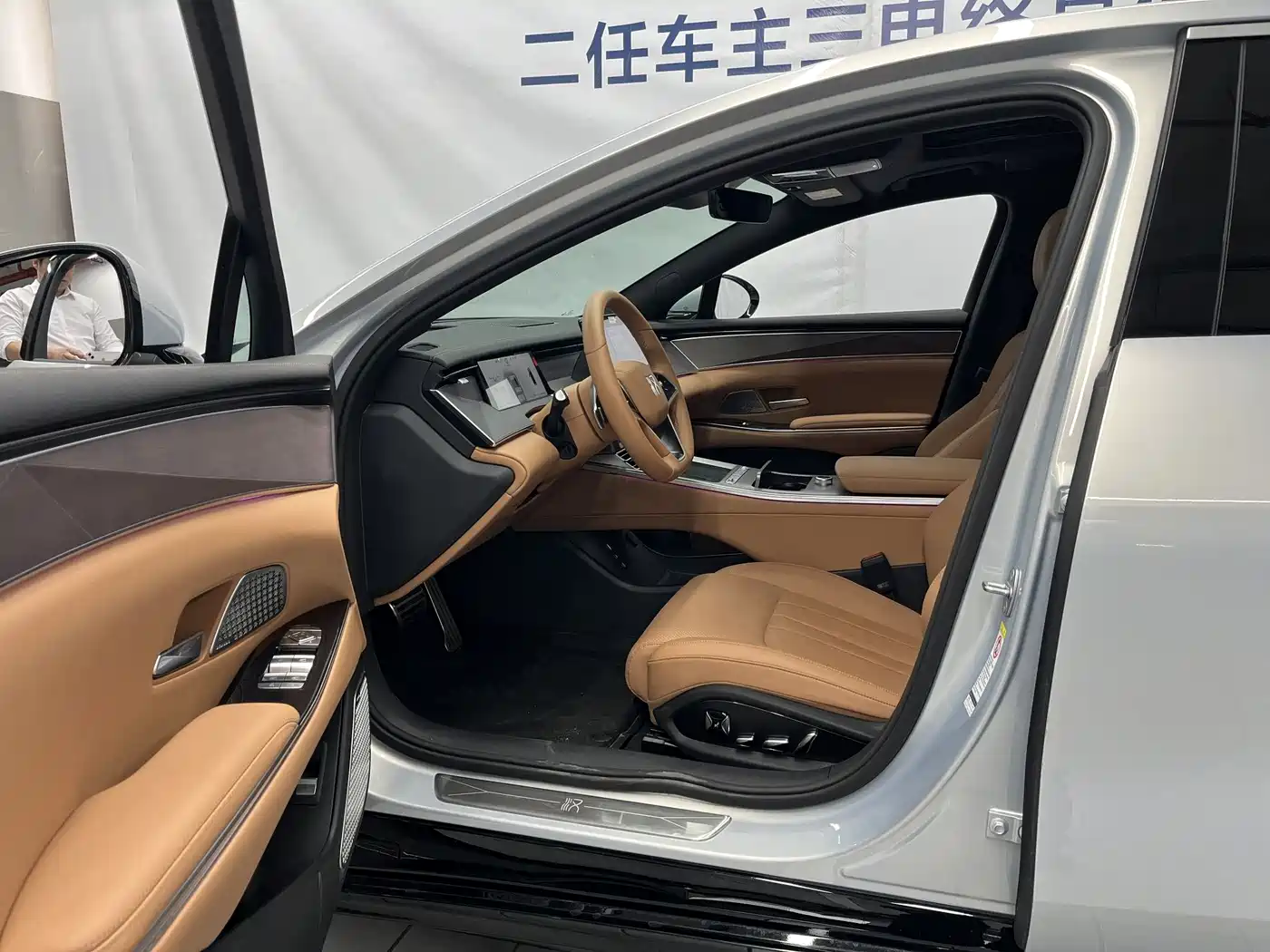 BYD Han L 2025 EV AWD LiDAR Flagship фото 6