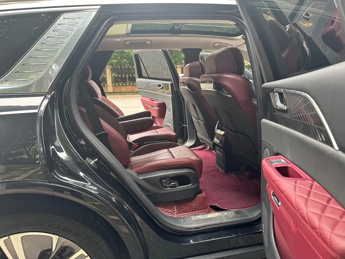 Hongqi E-HS9 2021 460km Flagship Comfort 6-seater фото 17