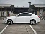 Photo 4 - Lexus IS
