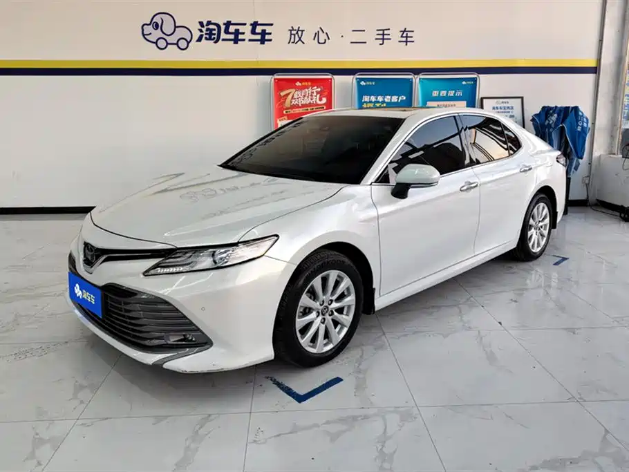 Toyota Camry 2019 Facelift 2.0G Luxury Edition