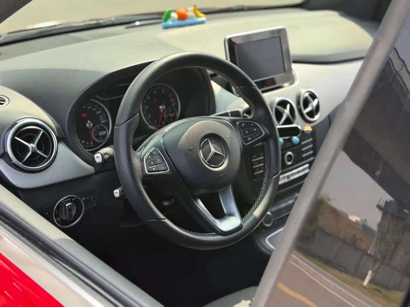 Mercedes-Benz B-Class 2015 B 200 Dynamic фото 9