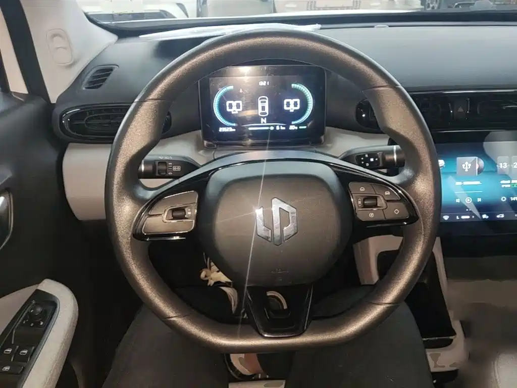 ZERO-RUNNING CAR ZERO RUN T03