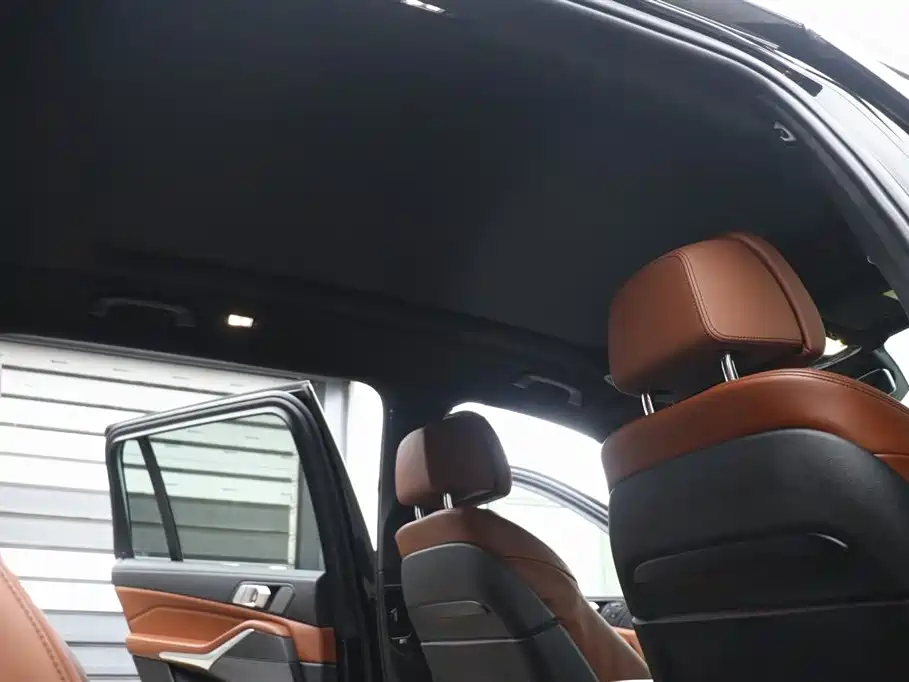 BMW X7 2021 xDrive40i Premium Luxury Package фото 23