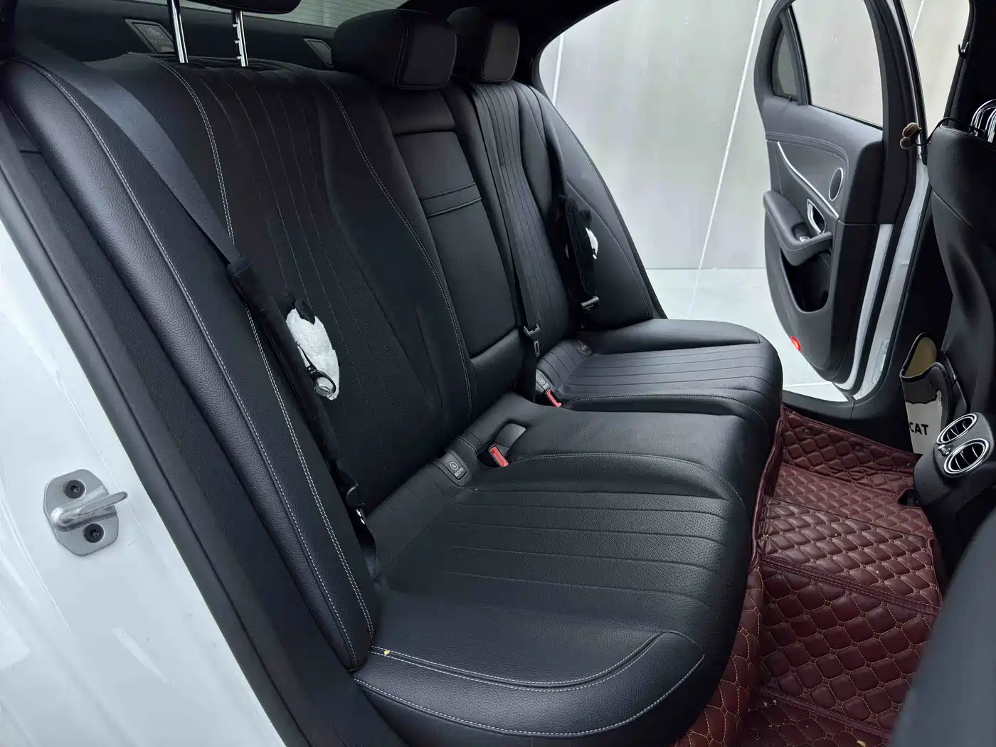 Mercedes-Benz E-Class (Import) 2023 E 260 Fashion Sport Edition фото 5