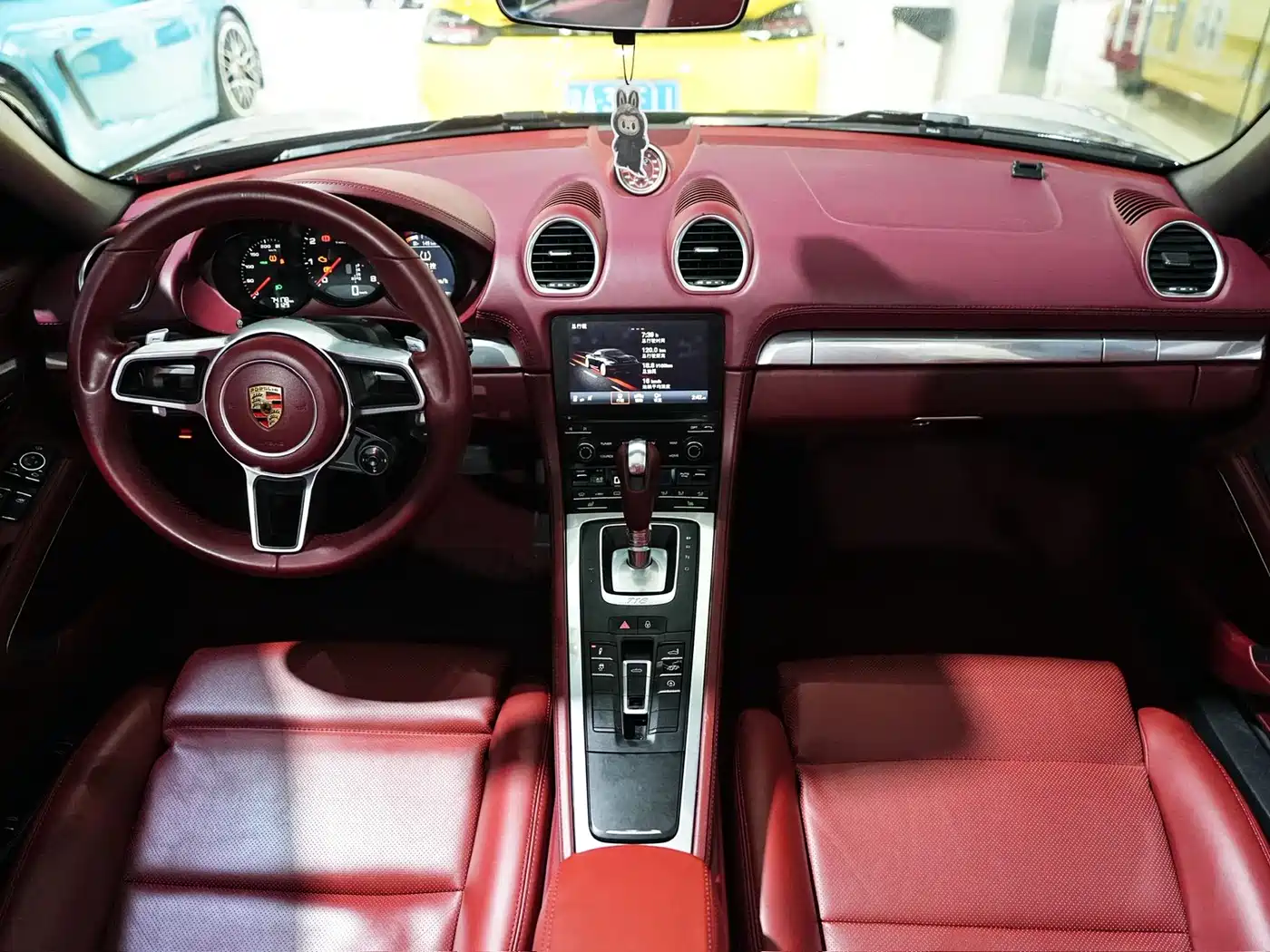 Porsche 718 2016 Boxster 2.0T фото 10