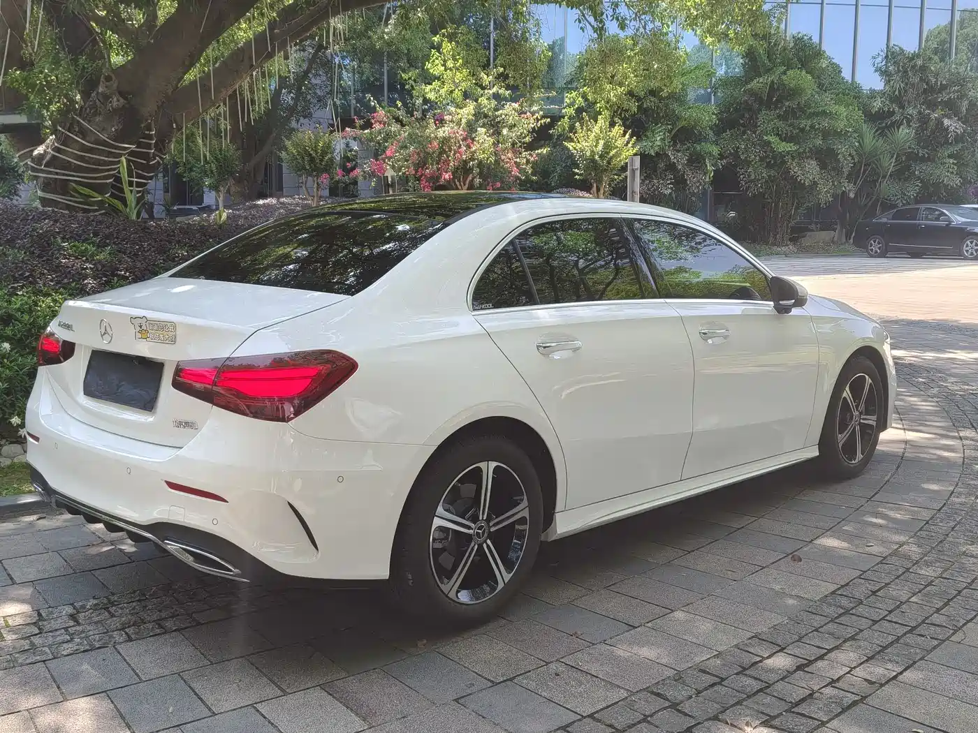 Mercedes-Benz A-Class 2025 Facelift A 200 L Fashion Edition фото 7