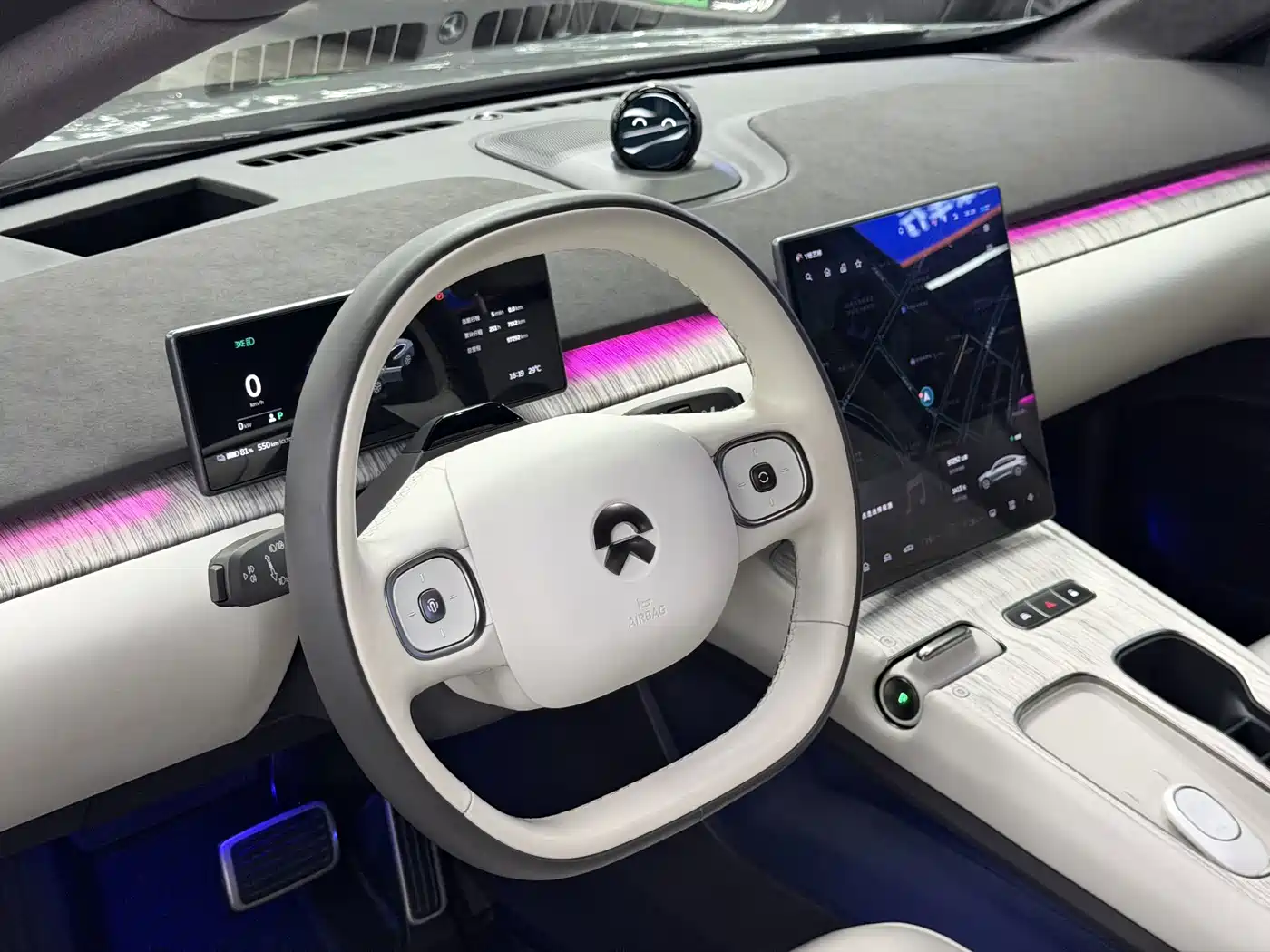NIO ET7 2022 100kWh Launch Edition фото 17