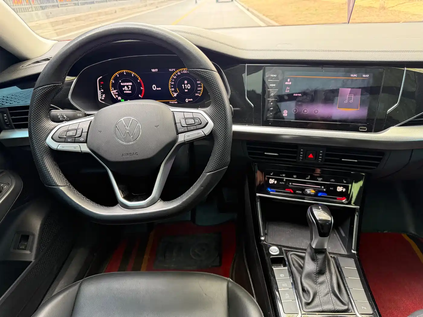 Volkswagen Passat 2022 330TSI Elite Edition фото 9