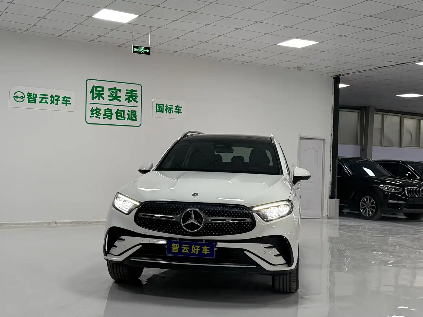 Mercedes-Benz GLC 2024 GLC 260 L 4MATIC Luxury 5-seater фото 2