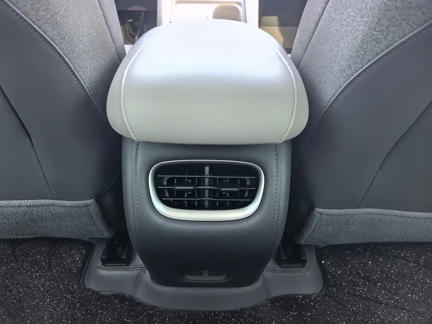 IM Motors IM LS6 2025 2025 Gecko Smart Drive Edition