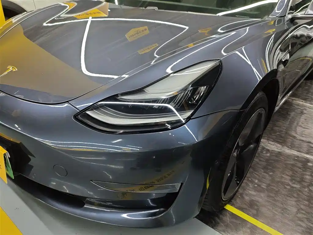 TESLA MODEL 3 (IMPORTED)