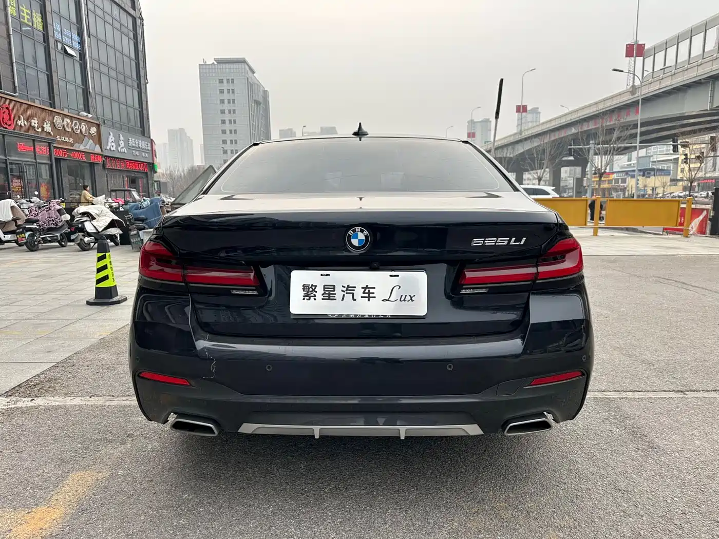 BMW 5 Series 2022 Model Second Facelift 525Li Luxury Package фото 6