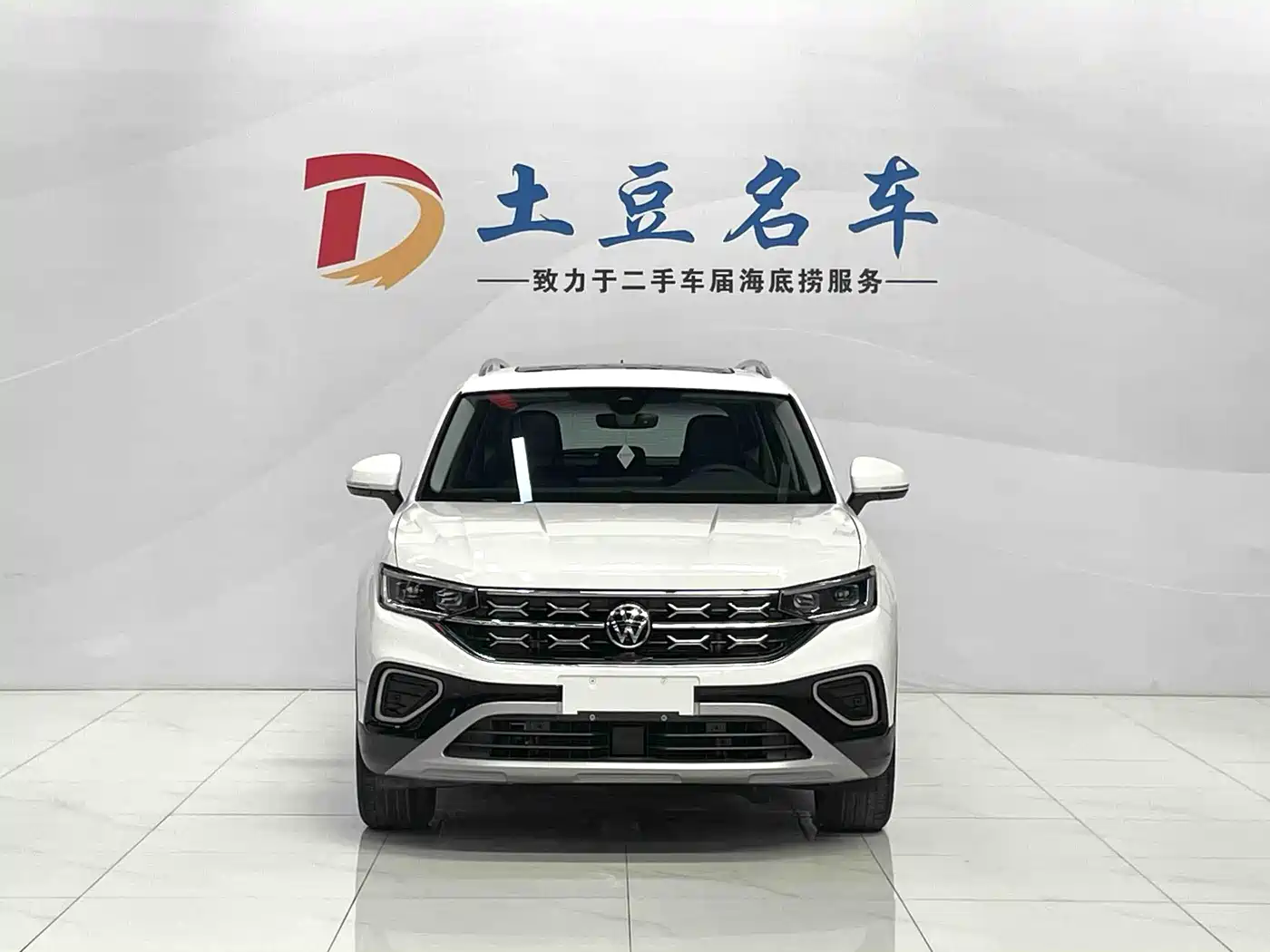 Volkswagen Tayron 2023 280TSI 2WD Luxury Plus Advanced Edition фото 2