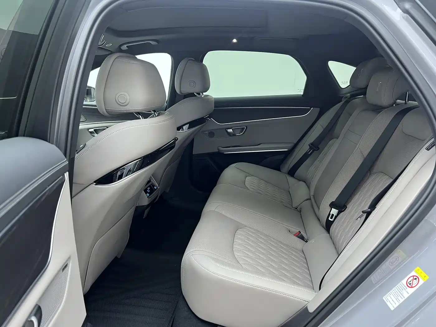 BYD Han 2025 DM-i Smart Driving Edition 125KM LiDAR Flagship фото 17