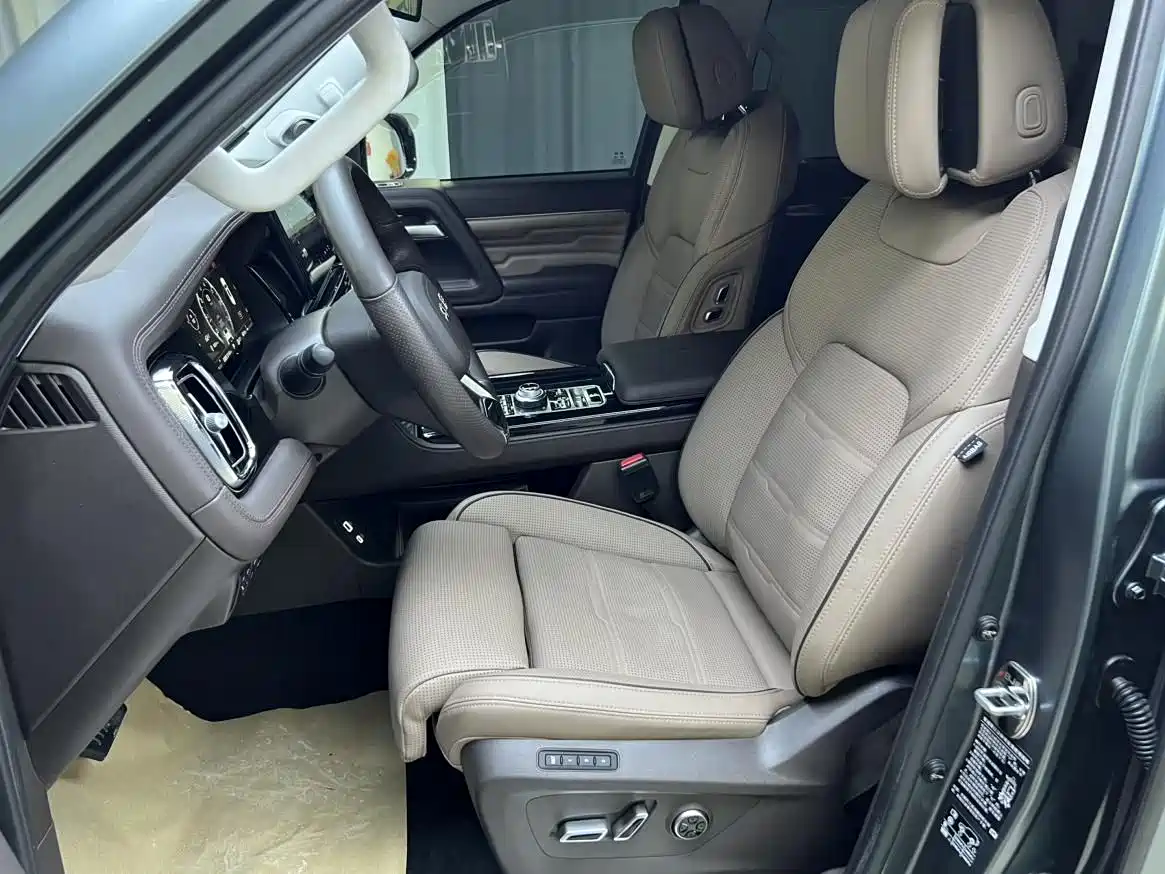 BAIC ORV Beijing Off-Road BJ60 2022 Model 2.0T 11th Edition 5-Seater фото 9