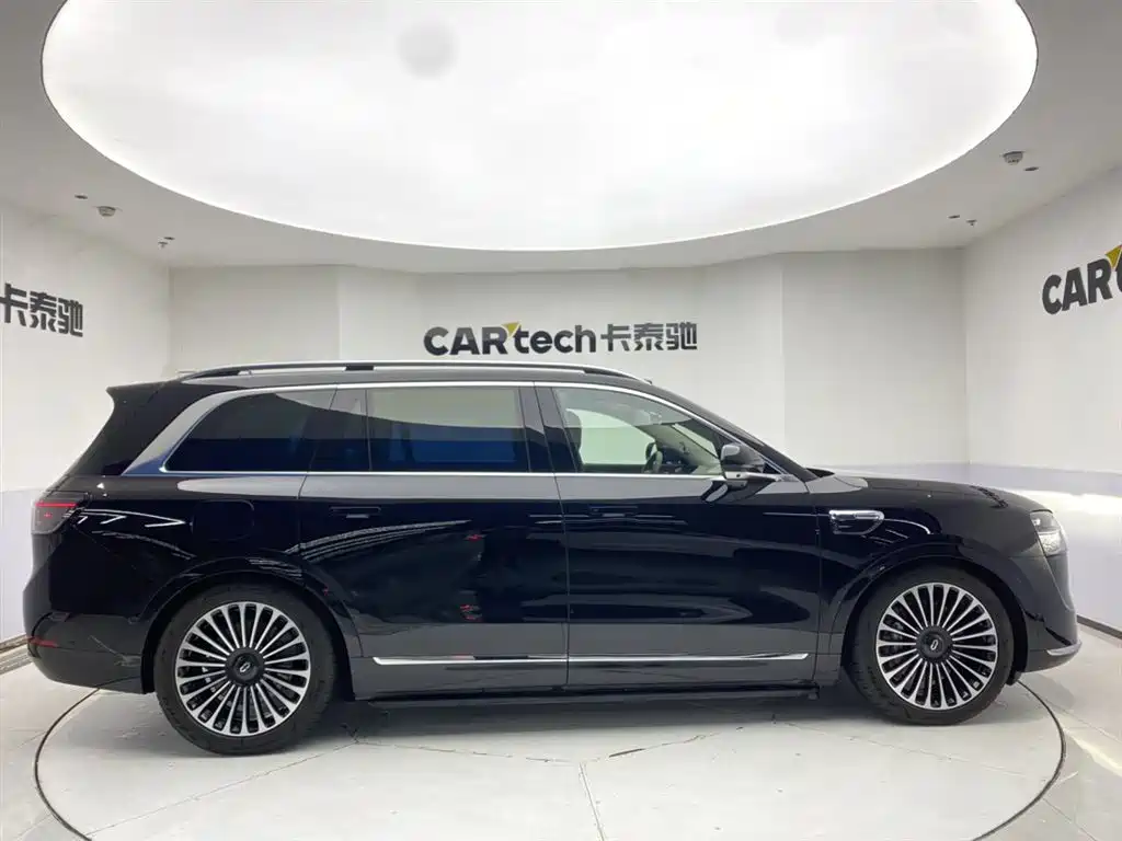AITO Wenjie AITO M9 2025 Extended Range Ultra 52kWh 6-Seater фото 4