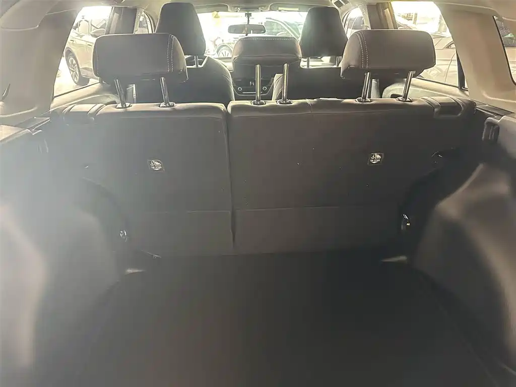 Toyota Frontlander 2024 2.0L CVT Elite Edition фото 9