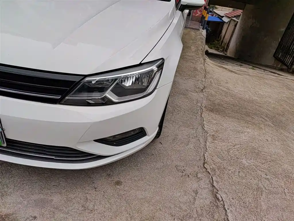 Volkswagen Lamando 2017 280TSI DSG Comfort Edition фото 24