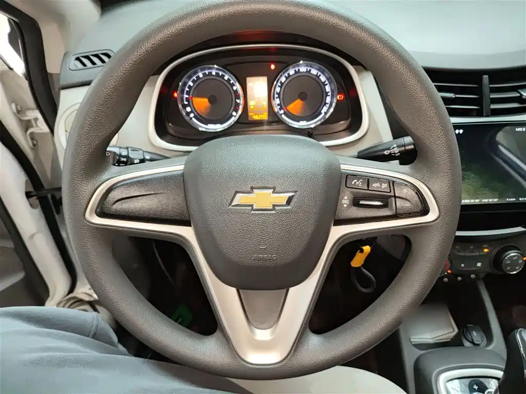Chevrolet Sail 2018 Sail 3 1.5L AMT Happy Sunroof фото 7