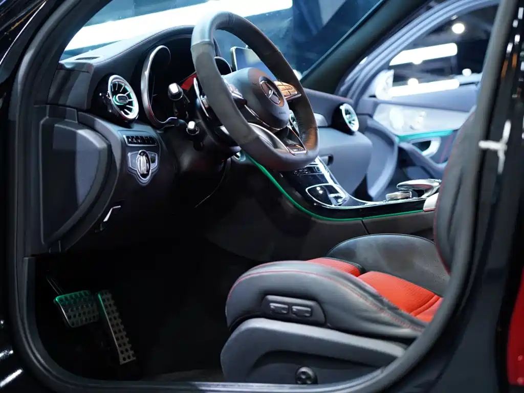 Mercedes-Benz C-Class AMG 2016 2015 AMG C 63