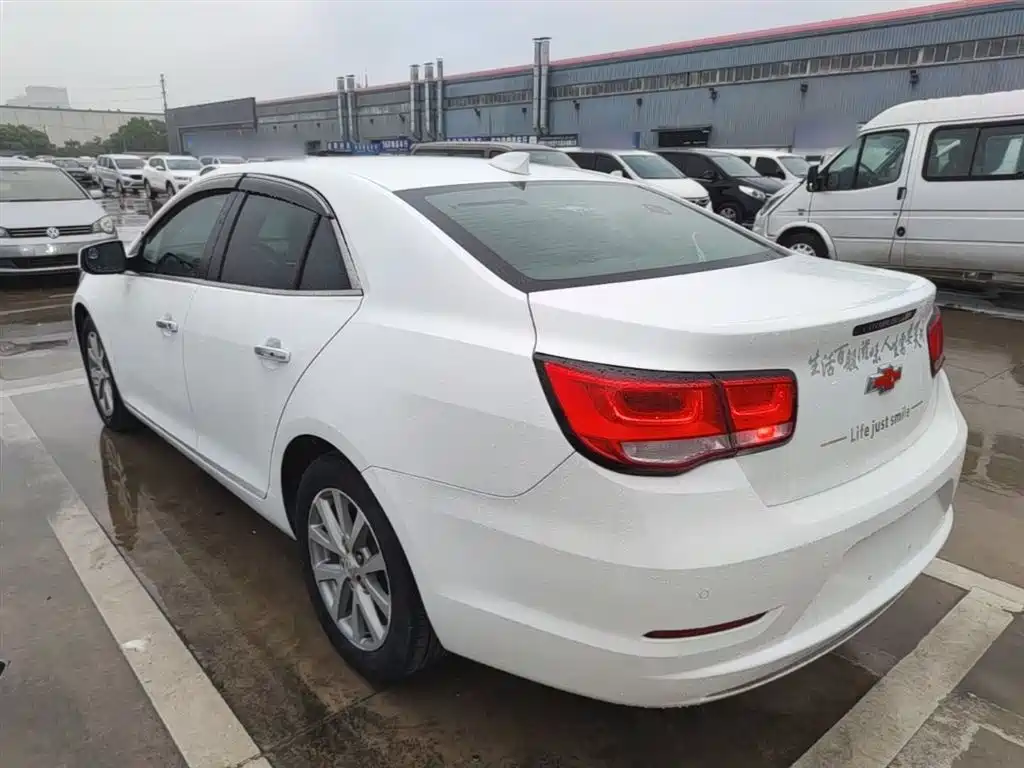 Chevrolet Malibu 2017 1.5T Automatic Luxury Edition фото 5