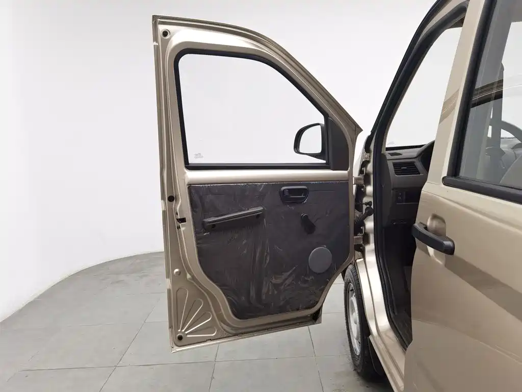 Wuling Motors Wuling Rongguang S 2024 2023 1.5L Base 5/7 Seater