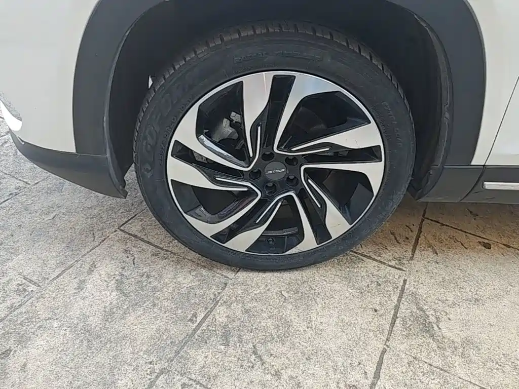 Jetour X90 2019 2019 1.5T Auto Luxury 6-seater China V