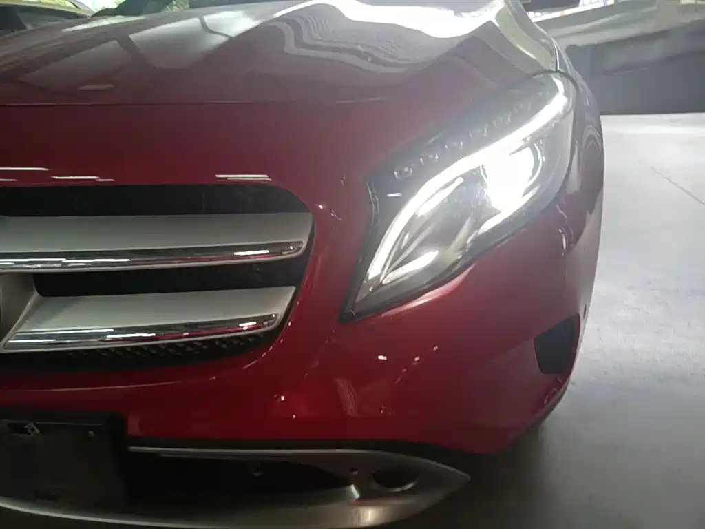 Mercedes-Benz GLA 2015 GLA 200 Dynamic фото 24