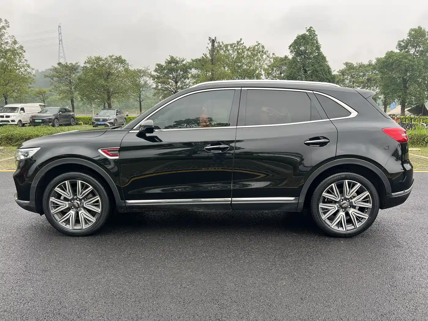 Hongqi HS5 2022 Facelift 2.0T Smart Connect AWD Flagship фото 8