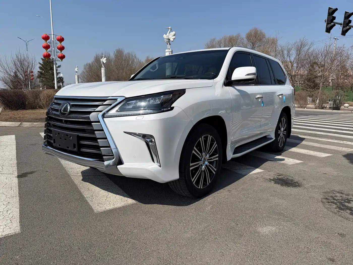 Lexus LX 2019 570 Prestige Luxury Edition фото 3