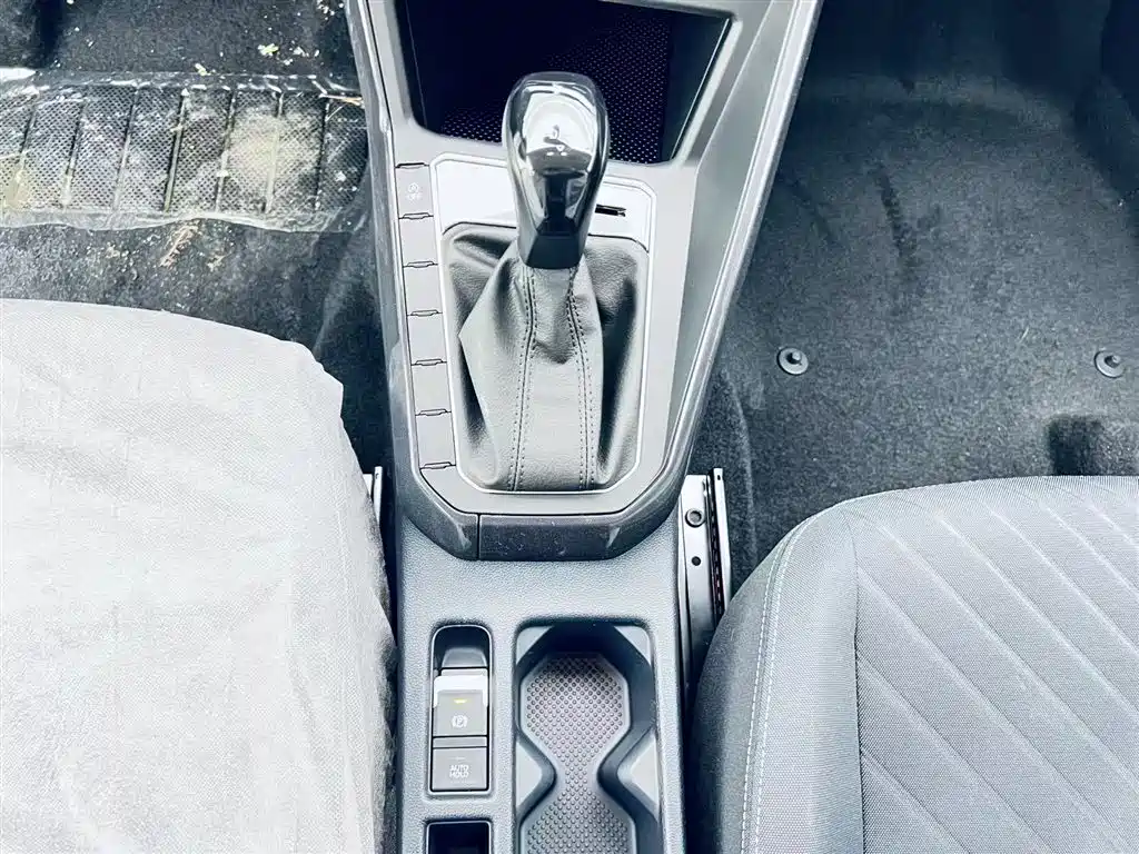 Volkswagen Lavida 2026 Model X-Ray 1.5L Premium Elegance Edition фото 15