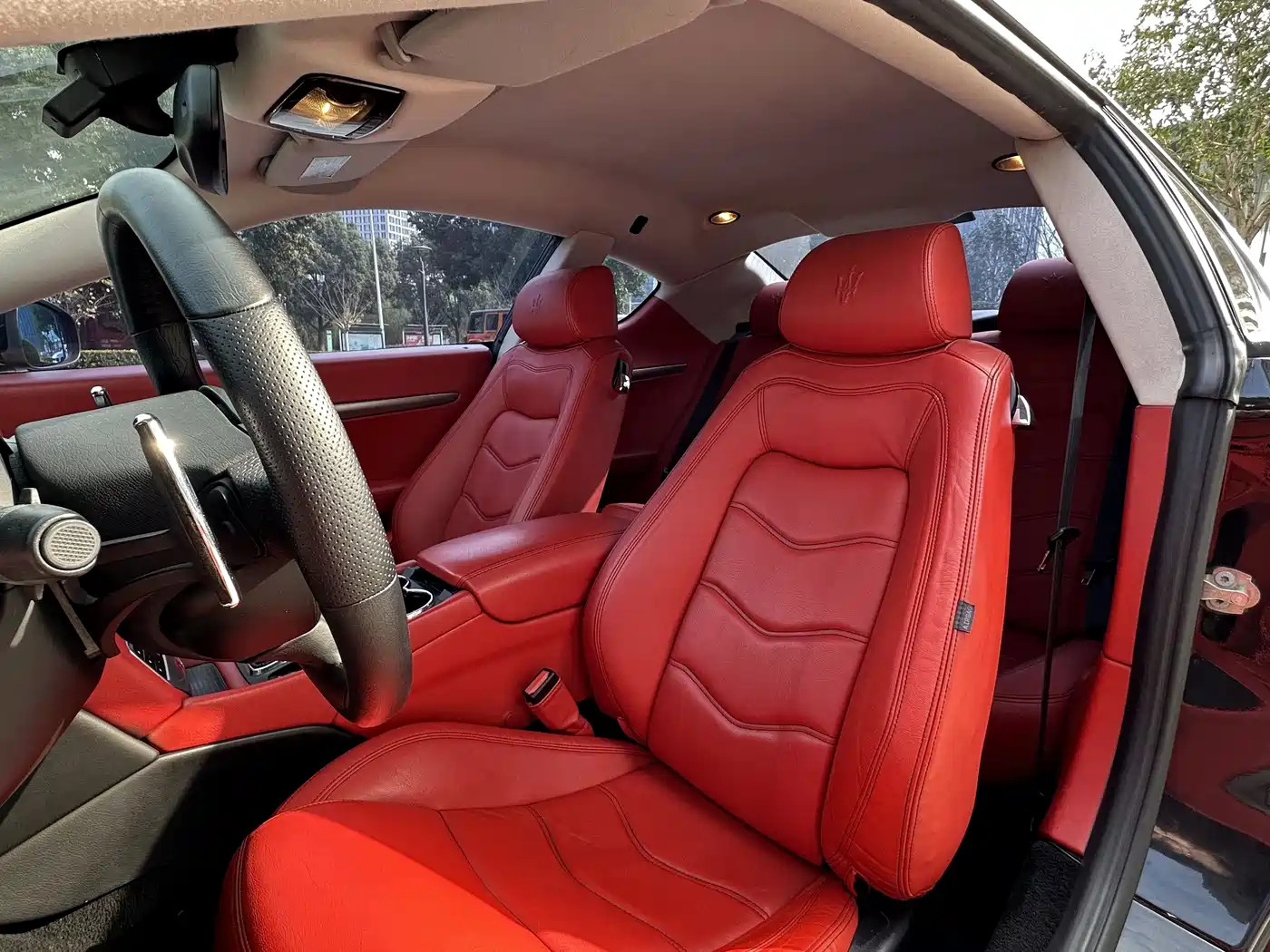Maserati GranTurismo 2016 2007 4.2L Standard