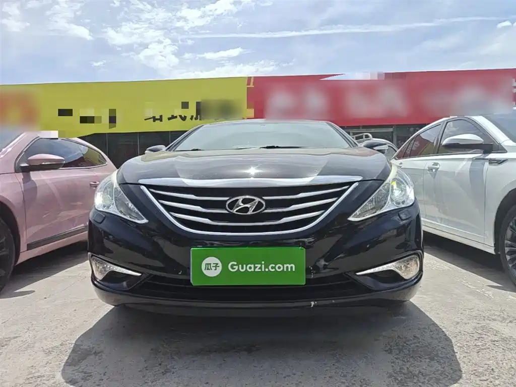 Hyundai Sonata 2014 2.4L Automatic Luxury Edition China IV фото 3