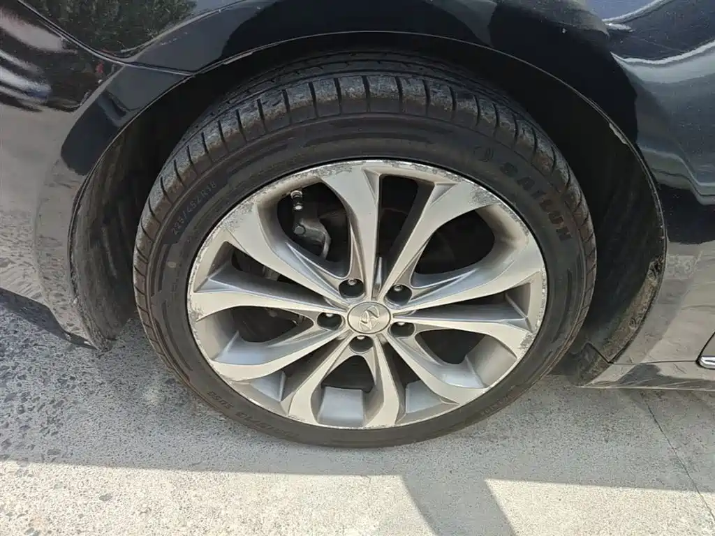 Hyundai Sonata 2014 2.4L Automatic Luxury Edition China IV фото 23