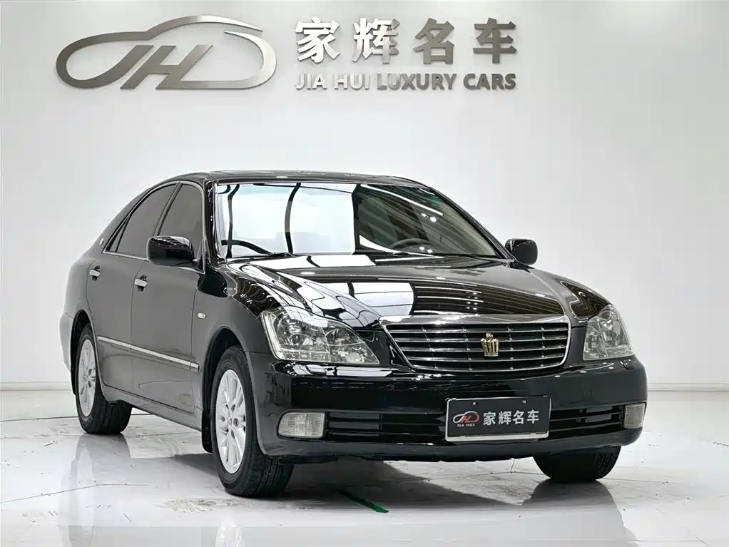 Toyota Crown 2009 2.5L Royal Special Enhanced Edition фото 3