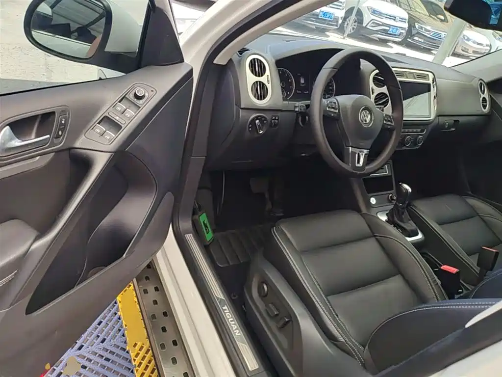 Volkswagen Tiguan 2016 Model 300TSI Automatic 2WD Luxury Edition фото 16