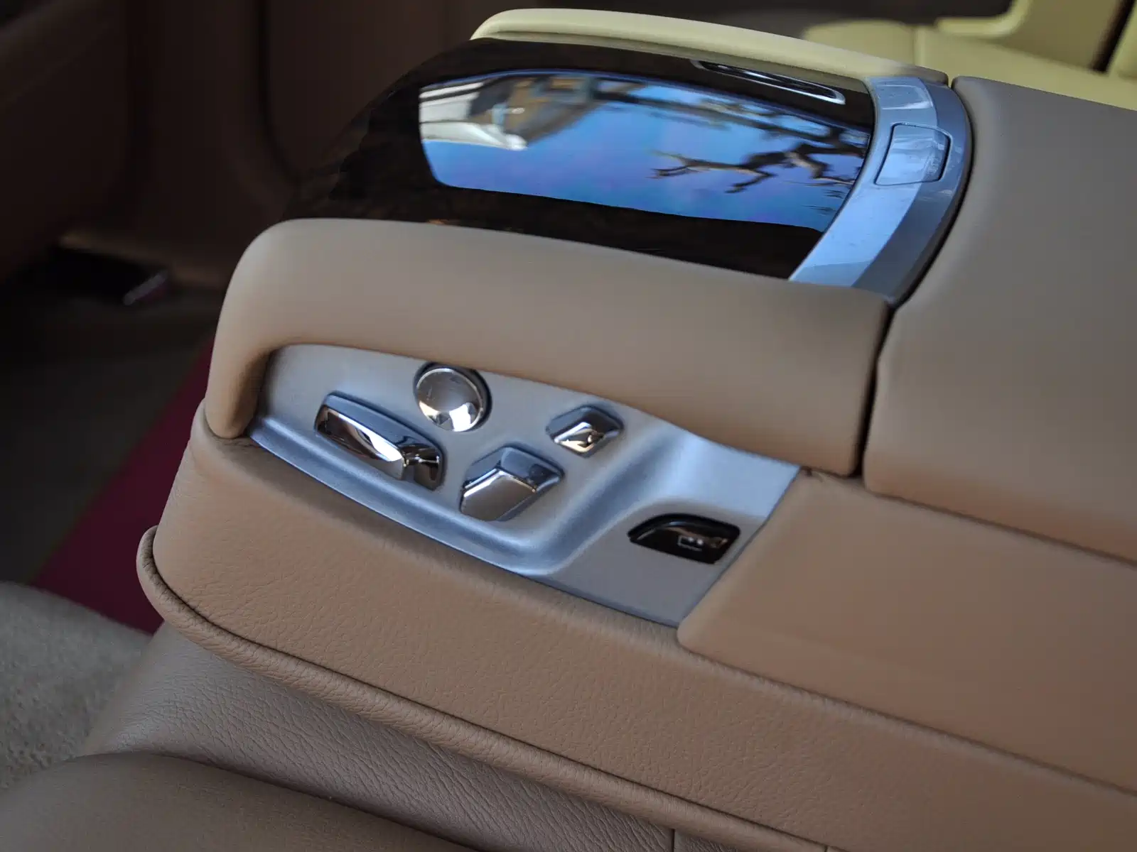 Фото 13 - Rolls-Royce Ghost