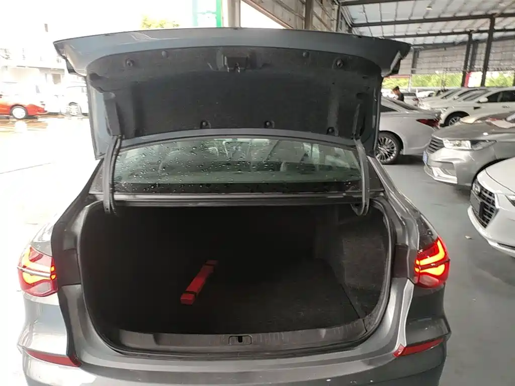 Chevrolet Monza 2020 Mild Hybrid RS 330T Automatic Smooth Edition фото 19