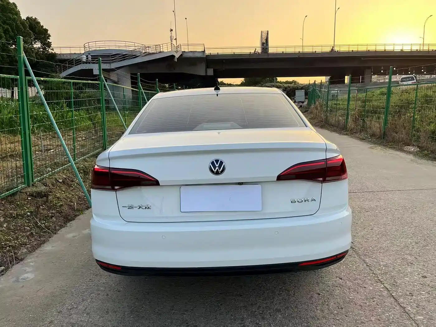 Volkswagen Bora 2021 1.5L Automatic Comfort Smart Edition фото 12