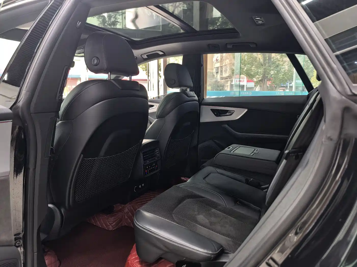 Audi Q8 2019 Model 55 TFSI Premium Dynamic фото 17