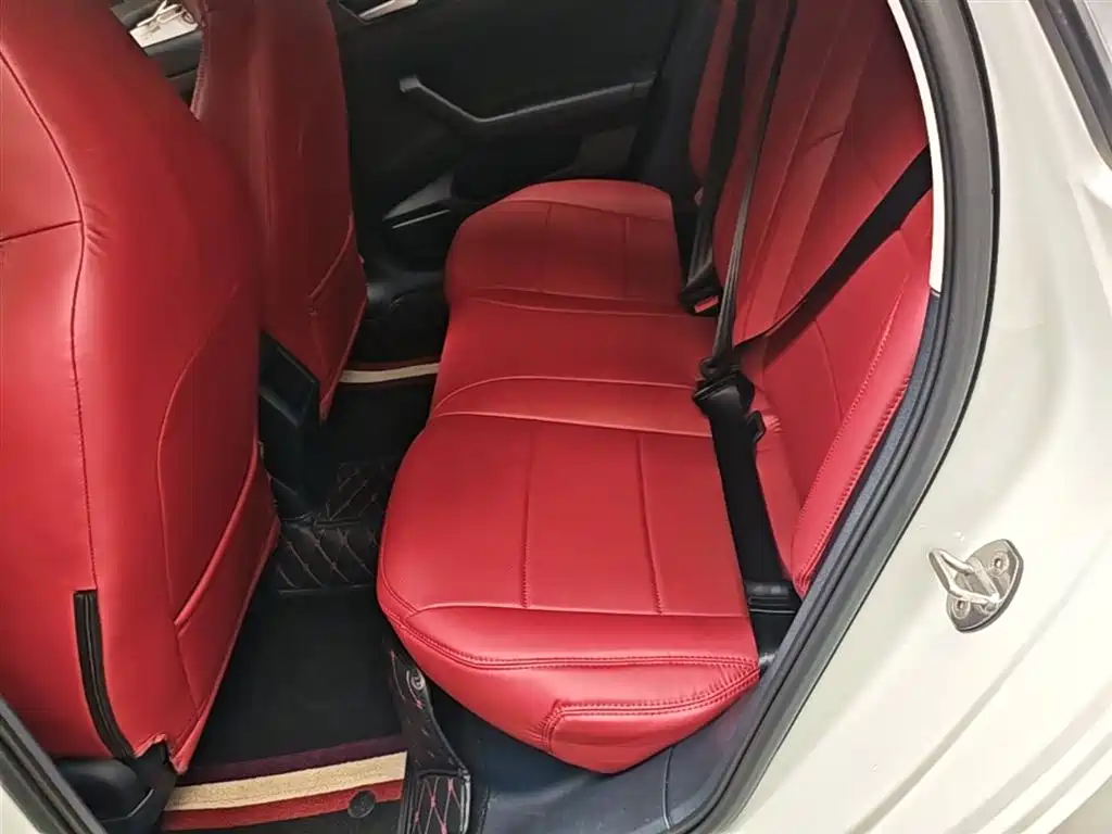 Volkswagen Lavida 2023 New Sharp 1.5L Auto Premium Edition фото 17