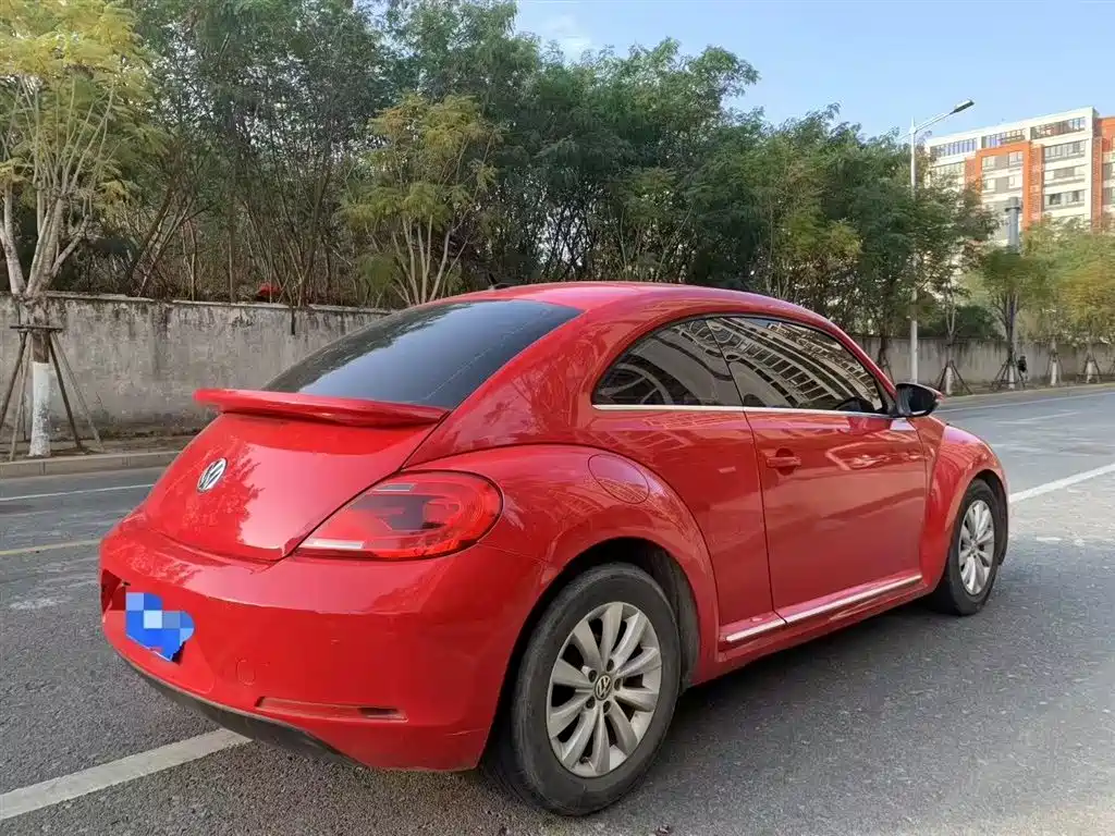 Volkswagen Beetle 2013 1.2TSI Fashion фото 6