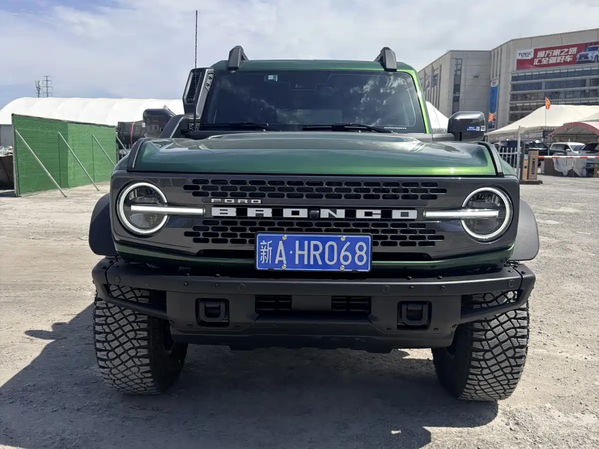 Ford Bronco 2025 2024 2.3T Everglades