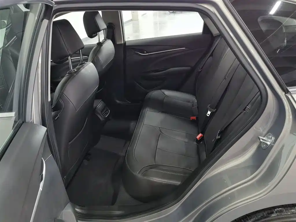 Buick Excelle GT 2018 18T Automatic Elite фото 15