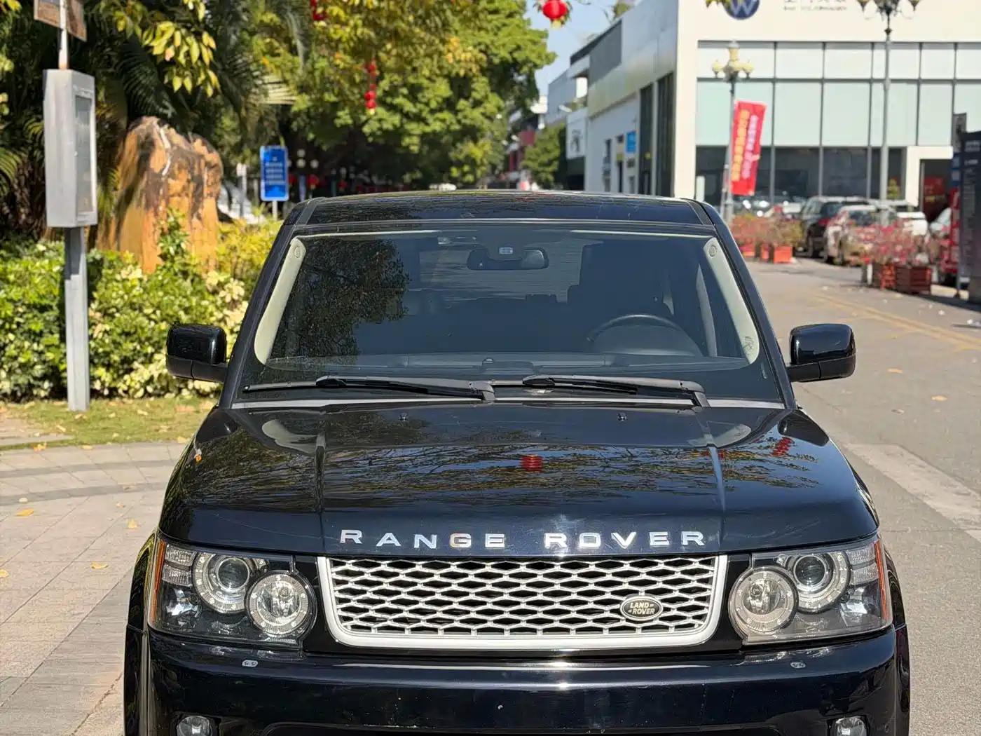 Land Rover Range Rover Sport 2011 3.0 TDV6 Diesel фото 3