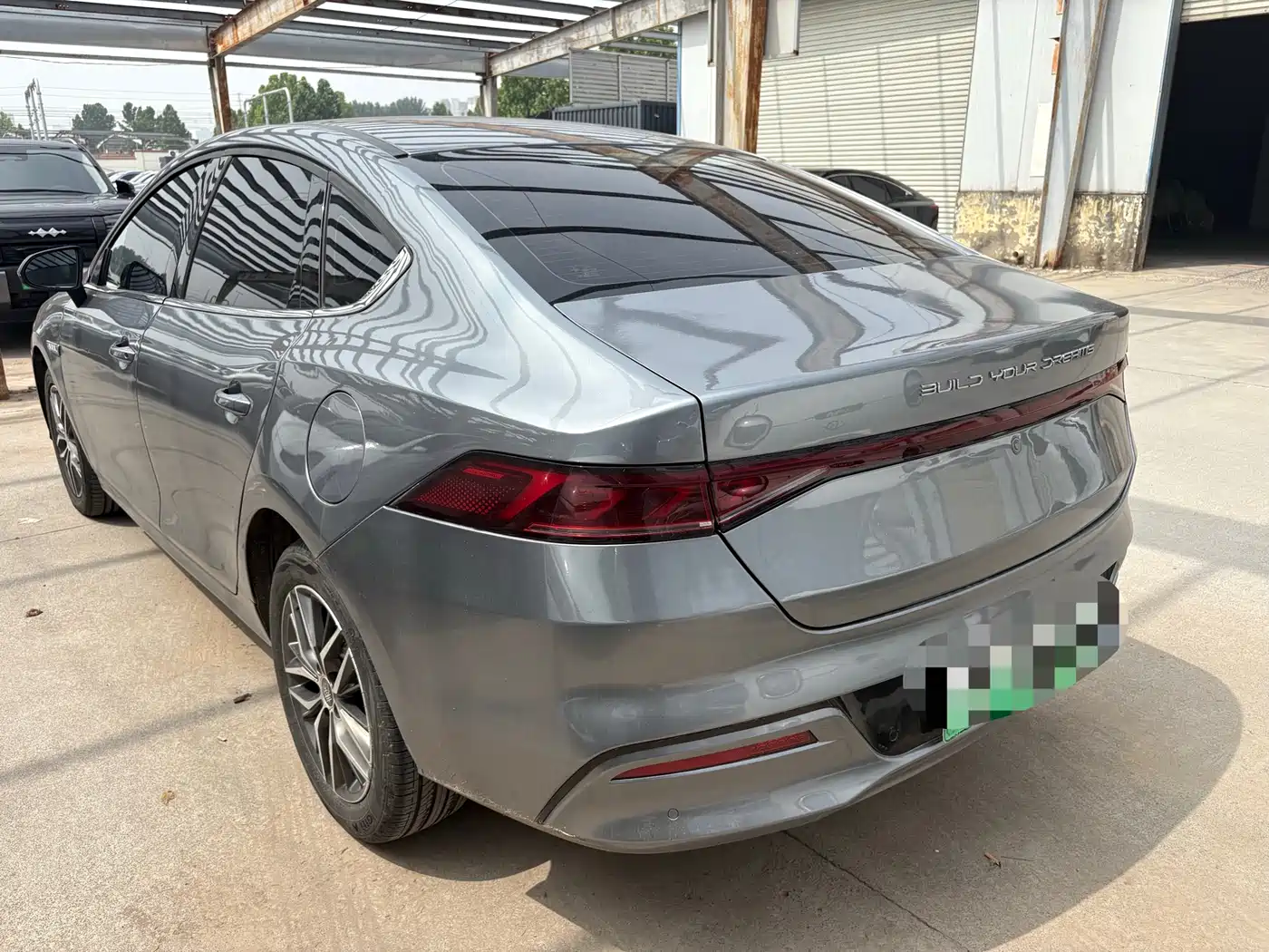 BYD Qin PLUS 2021 DM-i 120KM Premium фото 7