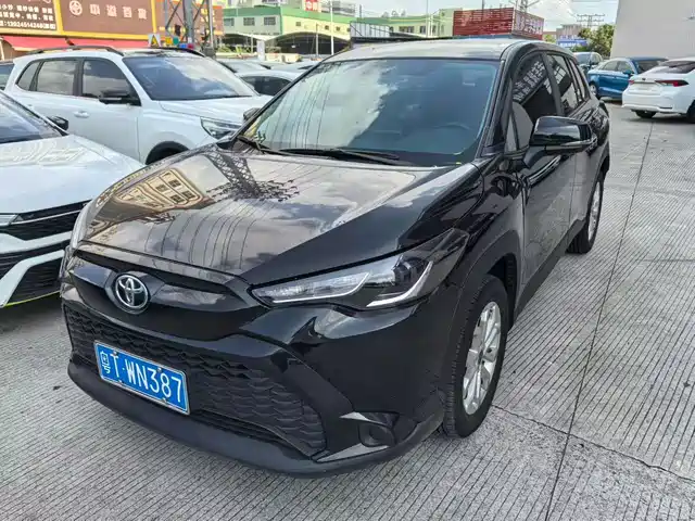 Toyota Frontlander 2025