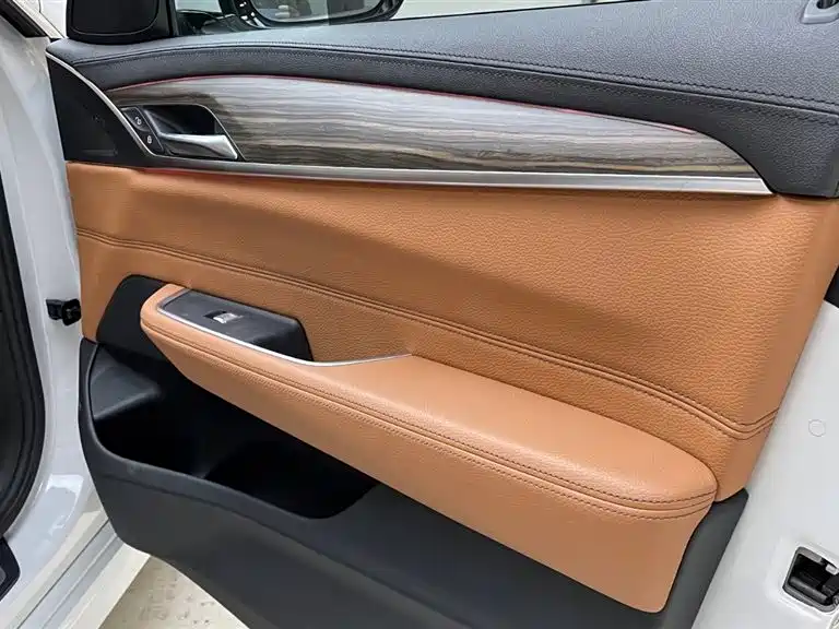BMW 6 Series GT 2018 630i Luxury Design Package фото 20